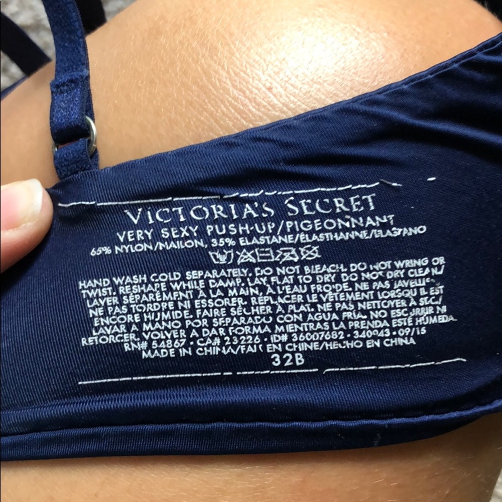 Bra - Picture 2 of 2